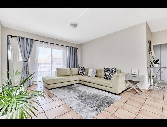 2 BEDROOM APARTMENT SOLD IN NORTH RIDING